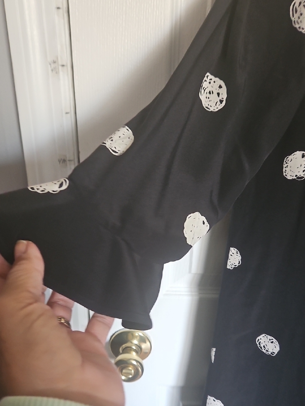 Kate Spade Silk  Black Polka Dot Dress Size 4 - Picture 4 of 13